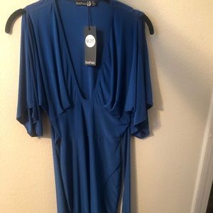 Boohoo size 4 dress